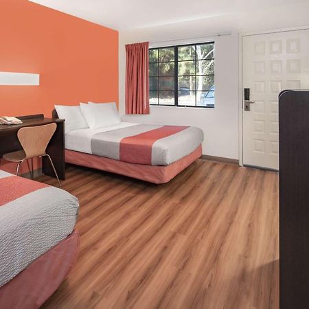 Motel 6-Thousand Oaks, Ca Newbury Park Zewnętrze zdjęcie