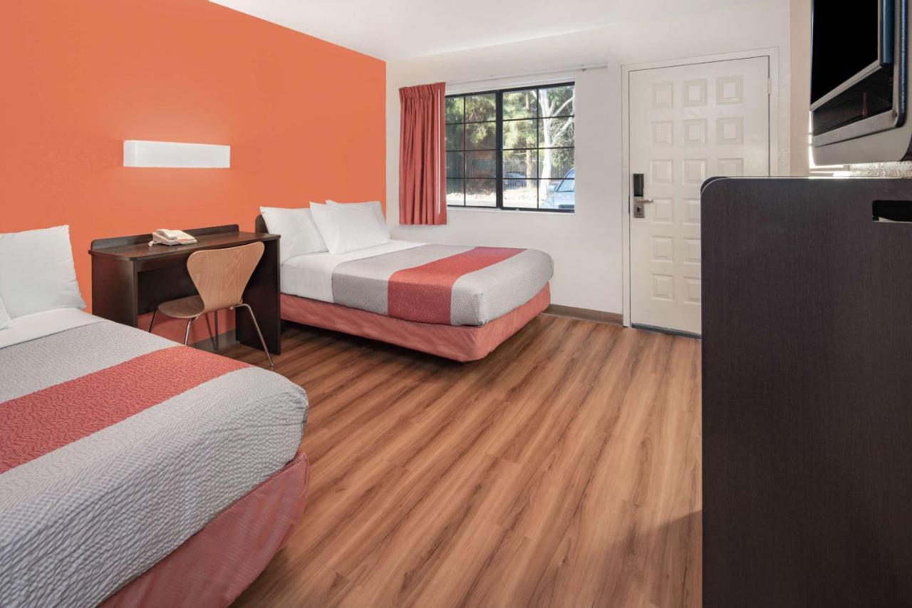 Motel 6-Thousand Oaks, Ca Newbury Park Zewnętrze zdjęcie