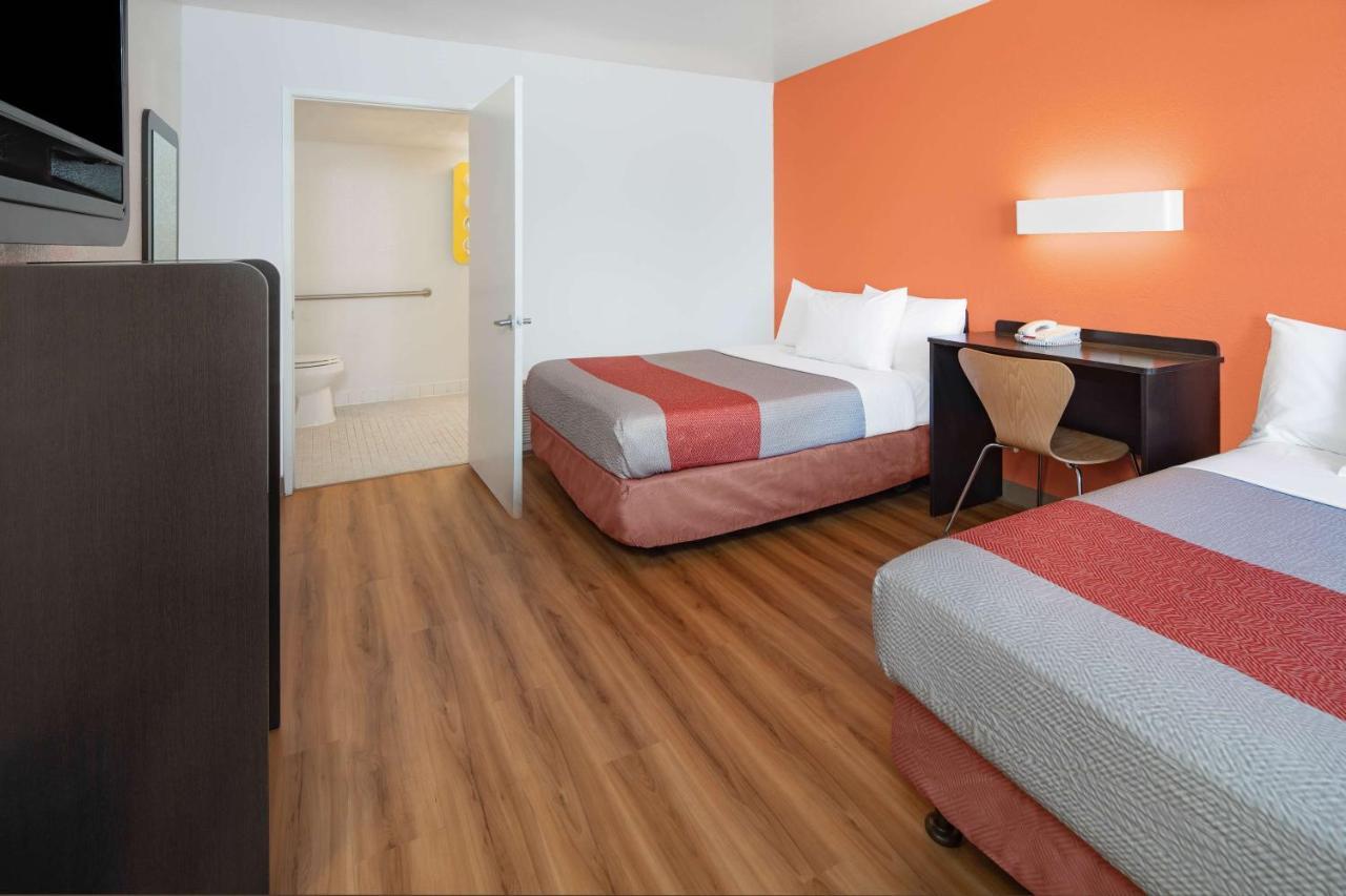Motel 6-Thousand Oaks, Ca Newbury Park Zewnętrze zdjęcie