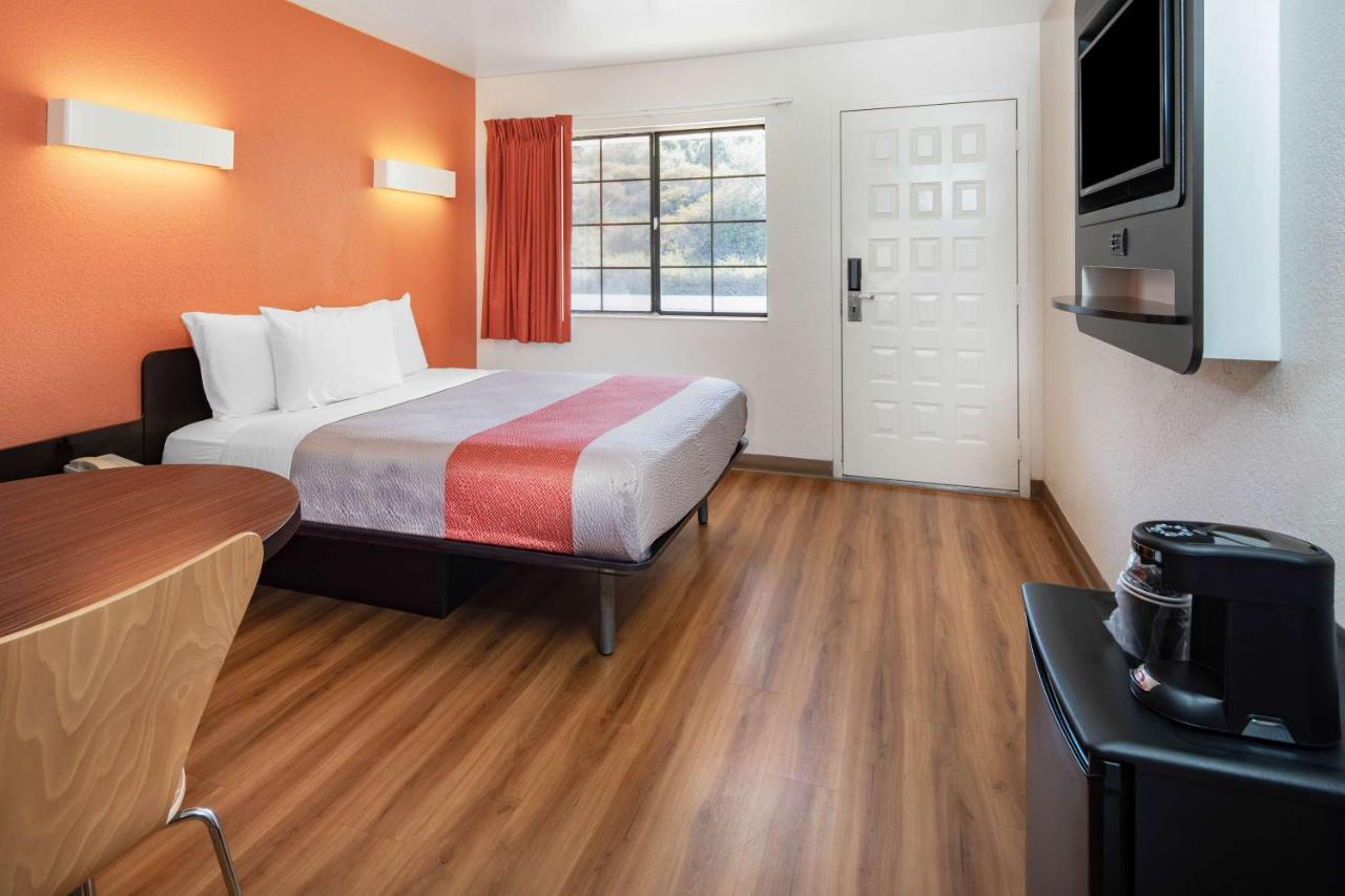 Motel 6-Thousand Oaks, Ca Newbury Park Zewnętrze zdjęcie