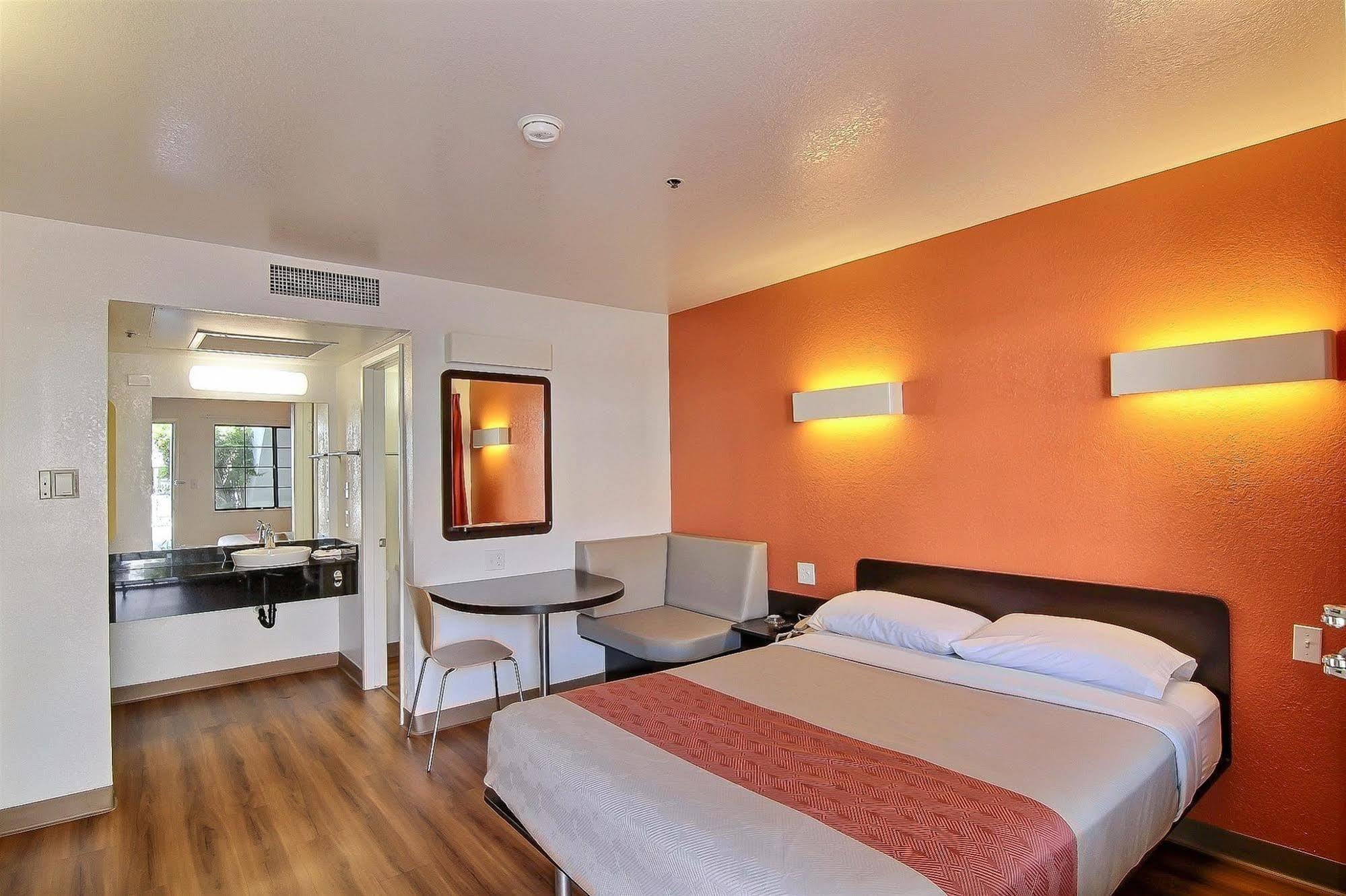 Motel 6-Thousand Oaks, Ca Newbury Park Zewnętrze zdjęcie