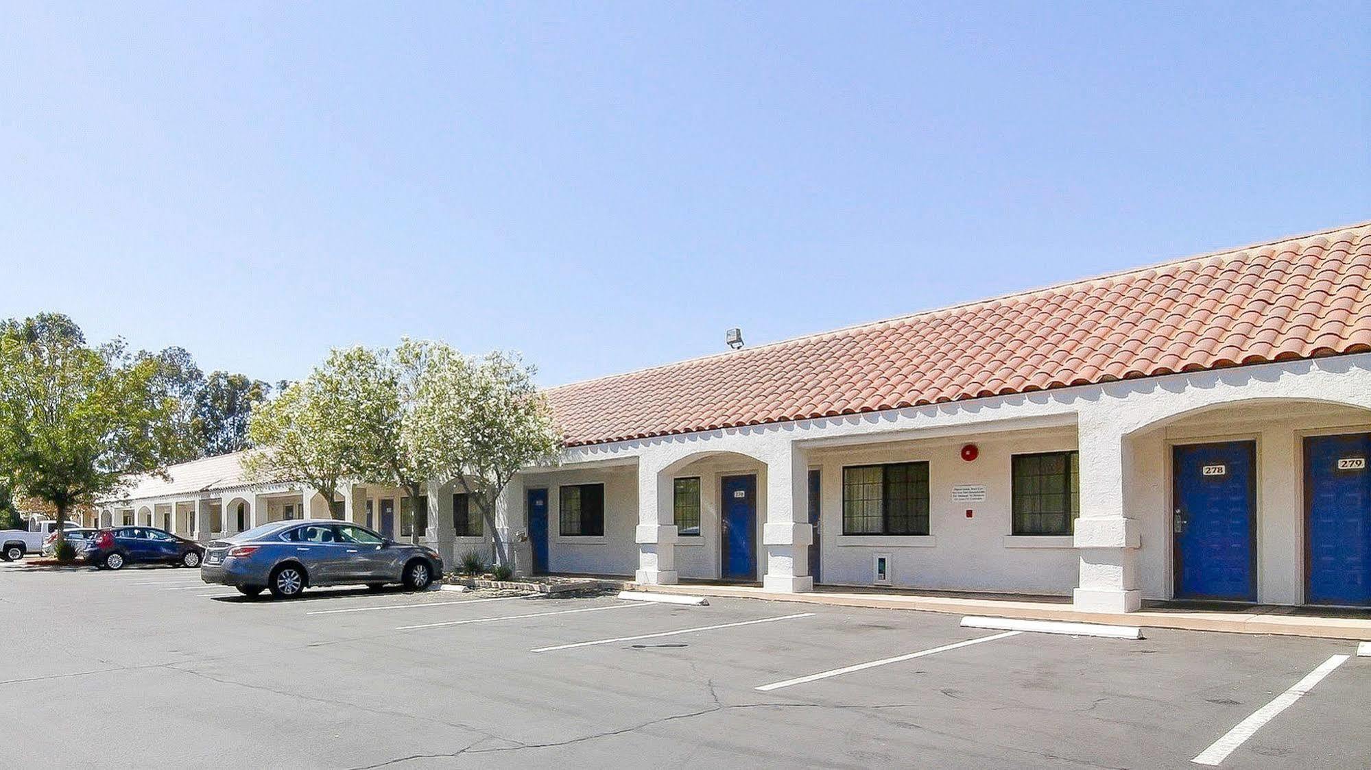 Motel 6-Thousand Oaks, Ca Newbury Park Zewnętrze zdjęcie